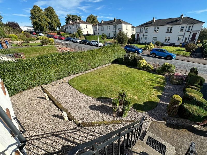 Garden Steps and Gravel by Ardilla Landscapes in Dundee
